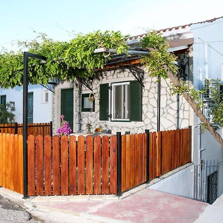 Giannis Sea-View Apartment Κατάβολος Εξωτερικό φωτογραφία